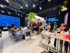 -W COLLECTIVE  DESSERT SHOP