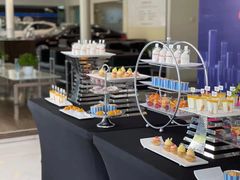 -上海伟杰·捷豹路虎4S店(闵行店)