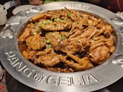 鸡翅煲-胖哥俩肉蟹煲(悦荟广场店)