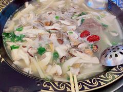-尚品牛味汤锅火锅(康定总店)