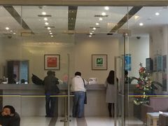 -莫泰酒店(上海虹桥北新泾地铁站天山路店)