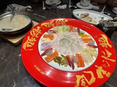 -滋粥楼·顺德菜(番禺广场总店)