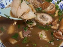 卤煮火烧-门框胡同百年卤煮(新街口店)