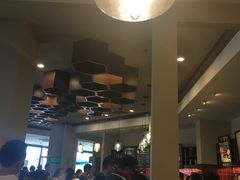 大堂-星巴克(无锡百联奥特莱斯店)