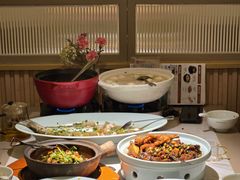 -荷花亭·湖北融合菜(中商广场店)