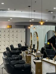 -八佰伴8008星级形象店