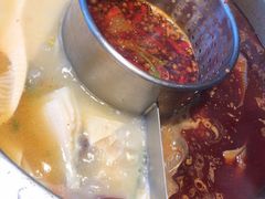 -佬土鹅肠火锅(解放路店)