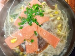 三鲜砂锅-汝萍传统蘸水菜(春华路总店)