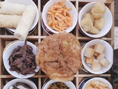 -鸡遇虾煲干锅火锅(小寨金莎店)