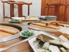 -万里闯关东铁锅炖菜馆(高新旗舰店)