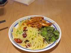 -杨三孃跷脚牛肉(玉双路店)