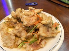 -老码头黑皮肘子锅包肉熏酱水饺(文政街店)