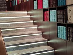 -新华书店(新街口旗舰店)