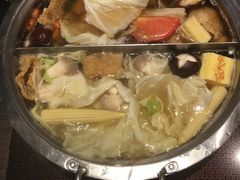 -菌自在·云南野生菌火锅(长安万达店)
