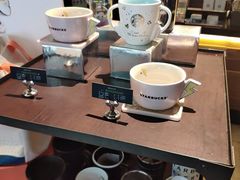 -星巴克臻选(周浦万达店)