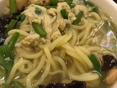 -喜乐餐厅•灯笼虾球首创者•本地小海鲜(二马路店)
