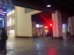 -成都星期8小镇(江宁南路店)