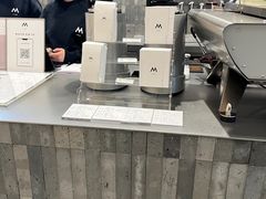 -M Stand(杭州萧山万象汇店)