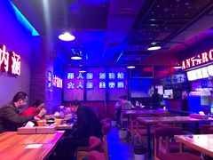 大堂-南极·小龙虾·湘式拌饭(南街店)