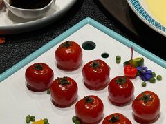 -沪昕金让六尺饭店·粤菜·海鲜·融合菜(四季青店)