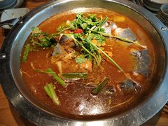 酸菜鱼-野山舂·贵州现舂酸汤火锅(鸿通城店)