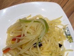 -西部马华清真兰州牛肉面·烧烤夜市(三里河店)