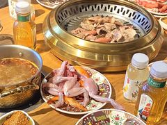 -汉江山料理级自助烤肉黑金冠(周口好吃城店)