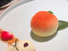 桃之夭夭-蜜桃花开·中西融合菜E&W(南长街店)