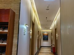 -金色印象·4K影院式足体养生(杨家坪西郊店)