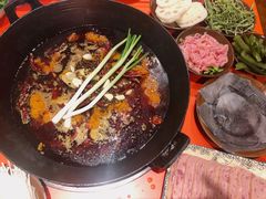 -周幺妹重庆老火锅(银泰城总店)