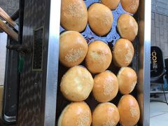 -宏发红西饼屋(天津路店)