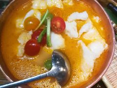 版纳野果酸汤鱼-云海肴·汽锅鸡·云南菜(天津国金汇店)