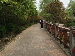 -新世界新丸中心-地下停车场