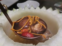 -得意咚瓜·顺德鱼生·冬瓜火锅(深圳首店)