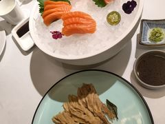 -贝勒爷·酥不腻烤鸭