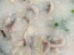 鲫鱼粥一鱼两味-民记食店(沙溪店)