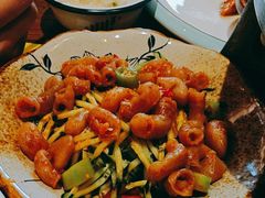 -东来菜馆•手抓海鲜家常菜•海鲜锅贴(鸽子窝店)