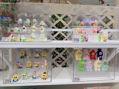 -泡泡玛特POPMART(上海环球港店)