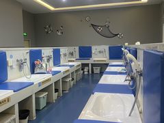 -龙格亲子游泳•水育早教运动中心