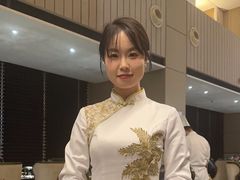 -朗丽兹自助餐厅