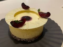 -潮一不贰·法式甜品·生日蛋糕·西式简餐(外滩店)