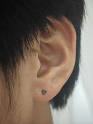 -艺耳美专业穿耳洞打耳洞穿孔