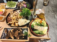 -一朵菌·野生菌探索家火锅(南亚店)