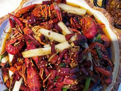 -小鱼儿海鲜港(新村十区店)