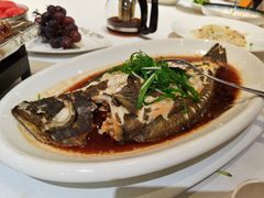 -老船夫婚宴婚庆会馆(延吉路店)