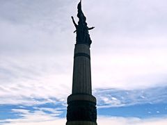 -人民防洪胜利纪念塔