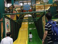 -蒙特利亲子乐园