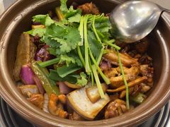 -胡须佬鸡煲四季火锅店(石厦西村直营店)