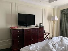 -茂名熹龙国际大酒店(人民广场高铁站店)