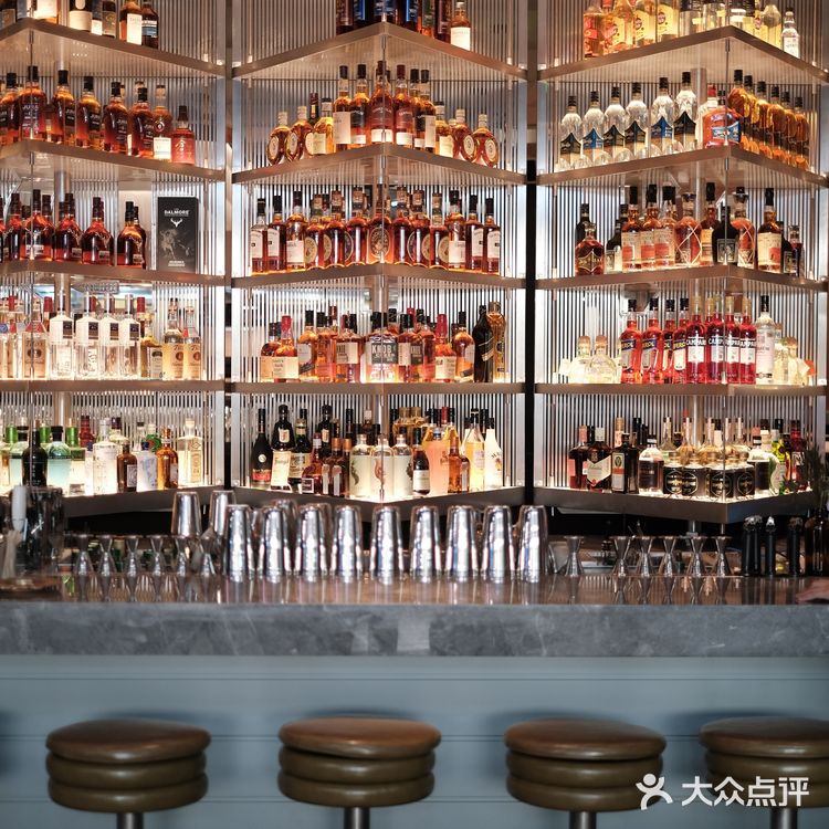 深圳新店|藏在万象天地超有氛围的餐酒吧